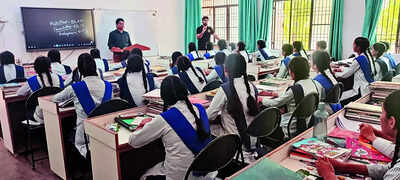 12 out of 25 girls from one UP Sarvodaya school crack NEET | India News 12 out of 25 girls from one UP Sarvodaya school crack NEET | India News