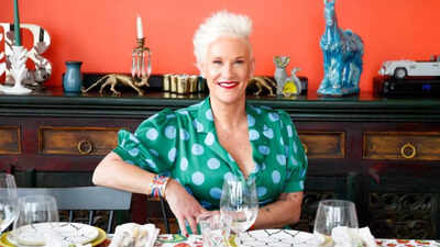Who was Anne Burrell? Celebrity chef and TV host dies at 55; officers say she was found ‘unconscious and unresponsive’ at home Who was Anne Burrell? Celebrity chef and TV host dies at 55; officers say she was found ‘unconscious and unresponsive’ at home