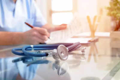 How often should one see a doctor for a check-up and the essential tests for 30-plus men and women How often should one see a doctor for a check-up and the essential tests for 30-plus men and women