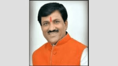 ‘Wearing clothes given by our govt & still targeting us’: Maharashtra BJP MLA stirs row | India News ‘Wearing clothes given by our govt & still targeting us’: Maharashtra BJP MLA stirs row | India News
