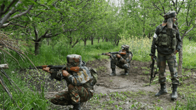 Udhampur op: Forces hunt for 3 trapped ultras in Basantgarh forests | India News Udhampur op: Forces hunt for 3 trapped ultras in Basantgarh forests | India News