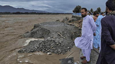 Pakistan: Flash floods kill 11 amid heavy rain warning Pakistan: Flash floods kill 11 amid heavy rain warning