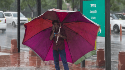 ‘Orange alert’: Light rain brings relief to Delhi-NCR; IMD warns of gusty winds, thunderstorms | India News ‘Orange alert’: Light rain brings relief to Delhi-NCR; IMD warns of gusty winds, thunderstorms | India News