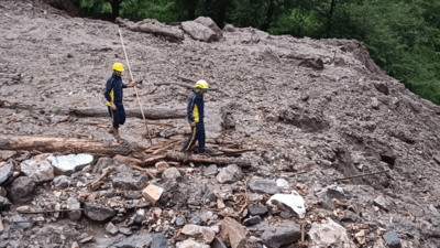 Cloudburst, heavy rains wreak havoc in Uttarakhand: Char Dham yatra halted, workers missing, landslides hit highways – 10 key updates | India News Cloudburst, heavy rains wreak havoc in Uttarakhand: Char Dham yatra halted, workers missing, landslides hit highways – 10 key updates | India News