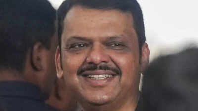 NSEL investors forum seeks Maharashtra CM’s support for Rs 1,950-crore settlement | India News NSEL investors forum seeks Maharashtra CM’s support for Rs 1,950-crore settlement | India News