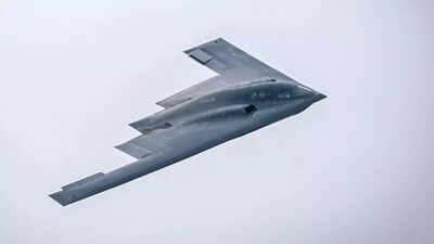 ‘Half the size of a refrigerator door’: Trump says B-2 pilots had to hit small target from 50,000 ft; ‘They hit it every single time’ ‘Half the size of a refrigerator door’: Trump says B-2 pilots had to hit small target from 50,000 ft; ‘They hit it every single time’