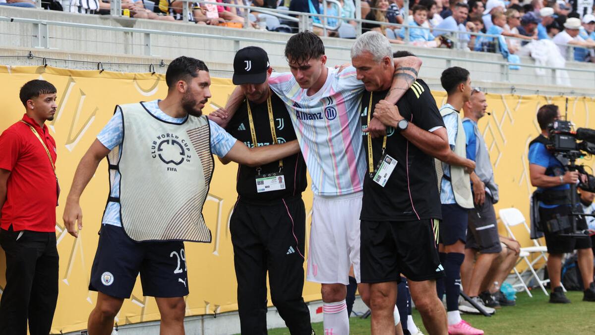 Juventus defender Savona out of Club World Cup with ankle injury Juventus defender Savona out of Club World Cup with ankle injury