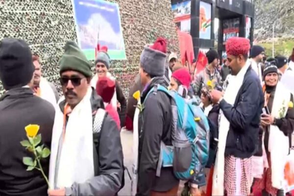 Kailash Mansarovar Yatra Resumes After 5-Year Hiatus Through Sikkim’s Nathula Pass | India News Kailash Mansarovar Yatra Resumes After 5-Year Hiatus Through Sikkim’s Nathula Pass | India News