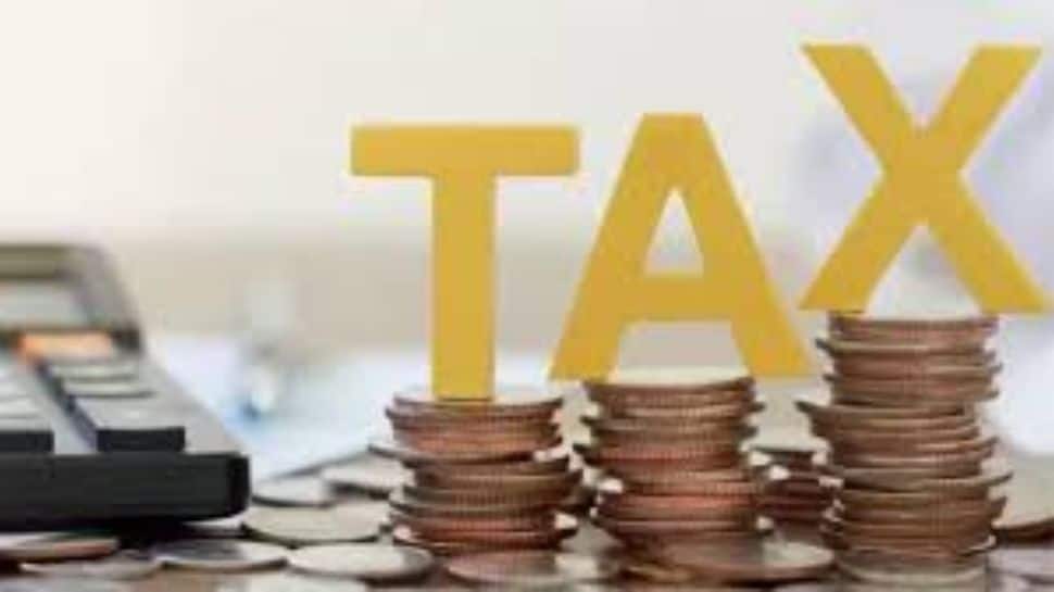 Gross Direct Tax Collections Up 4.9% At Rs 5.45 Lakh Crore, Refunds Rise 58% | Economy News Gross Direct Tax Collections Up 4.9% At Rs 5.45 Lakh Crore, Refunds Rise 58% | Economy News