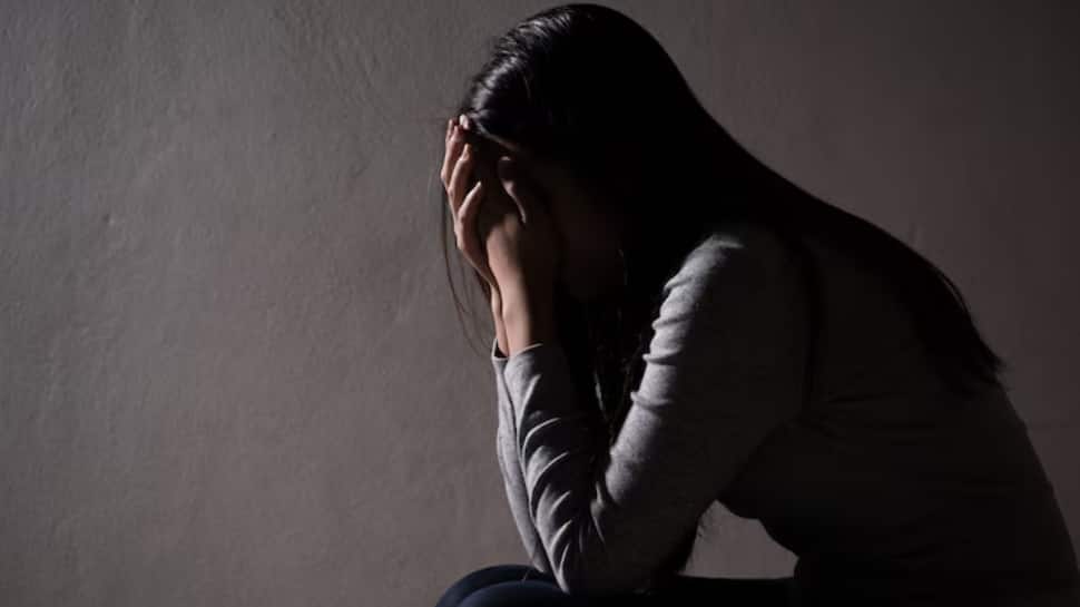 Stuck In Victim Mentality? THIS Is The Mindset Shift That Will Set You Free | Health News Stuck In Victim Mentality? THIS Is The Mindset Shift That Will Set You Free | Health News