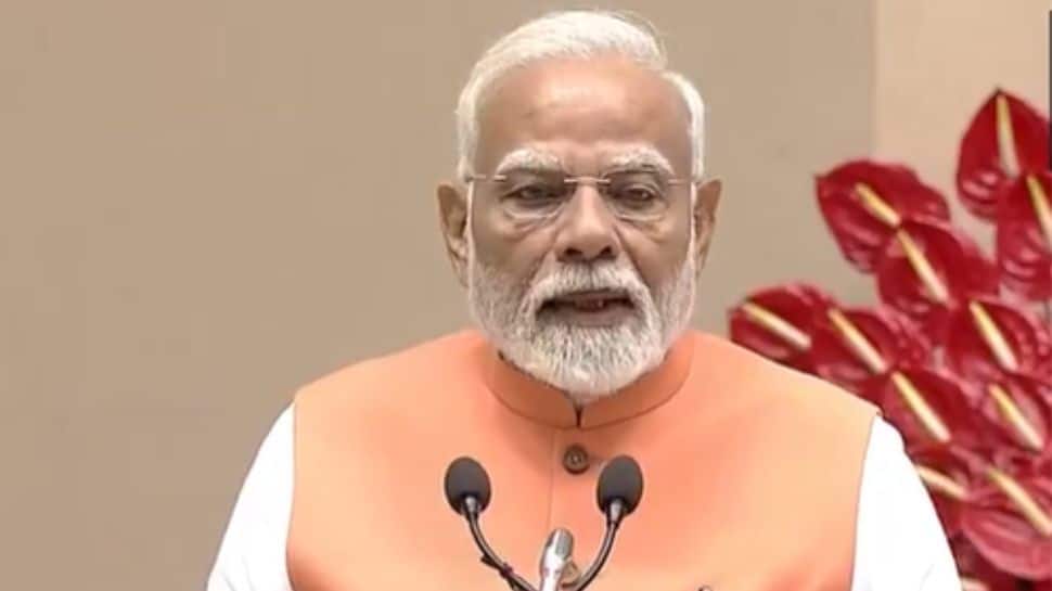 ‘Meeting Between Sree Narayana Guru And Mahatma Gandhi Is Inspiring’: PM Modi | India News ‘Meeting Between Sree Narayana Guru And Mahatma Gandhi Is Inspiring’: PM Modi | India News