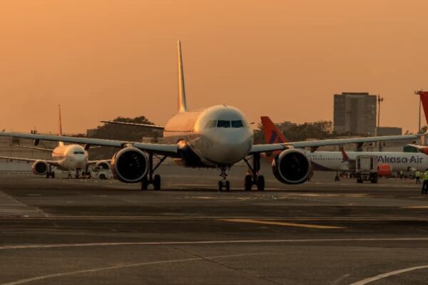 DGCA Finds Several Flaws Within Domestic Airline Operations, Gives 7 Days To Fix Issues | Mobility News DGCA Finds Several Flaws Within Domestic Airline Operations, Gives 7 Days To Fix Issues | Mobility News