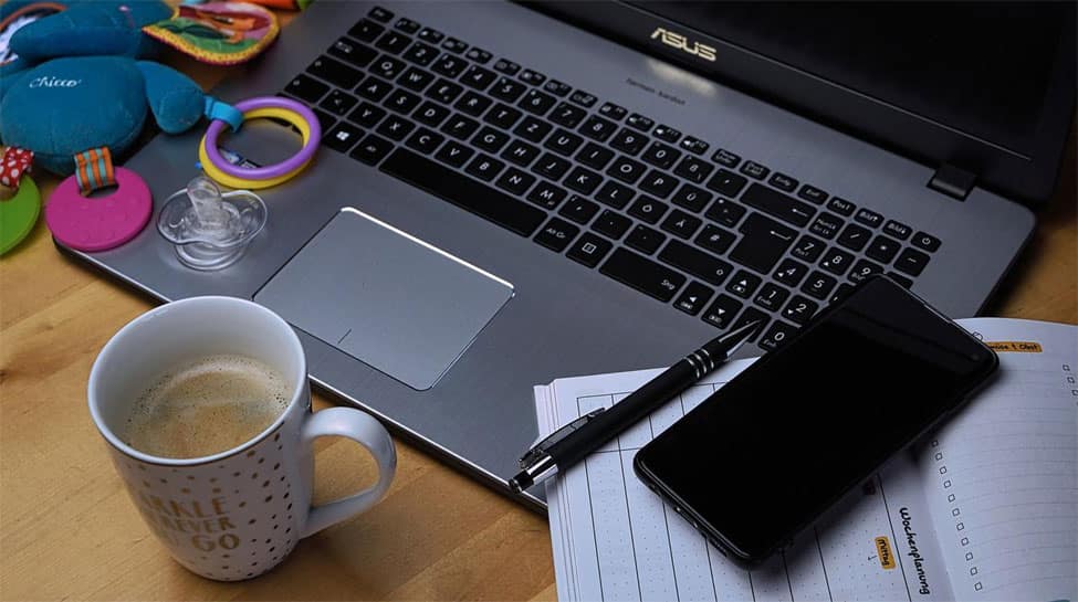 Business Idea: Man Quits Trading At Wall Street For THIS Work From Home Biz, Now Earns Rs 86,000 Per Hour | Economy News Business Idea: Man Quits Trading At Wall Street For THIS Work From Home Biz, Now Earns Rs 86,000 Per Hour | Economy News