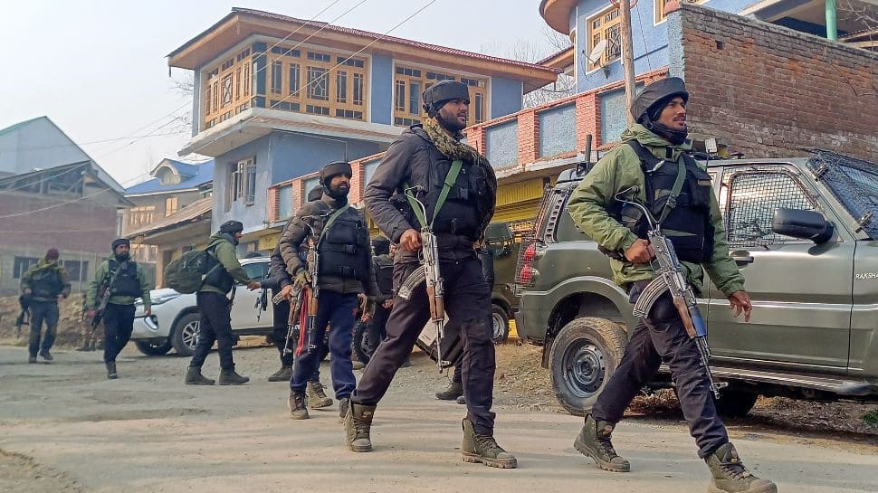 J&K Encounter: Jaish Terrorist Killed In Udhampur; Search On As Amarnath Yatra Nears | India News J&K Encounter: Jaish Terrorist Killed In Udhampur; Search On As Amarnath Yatra Nears | India News