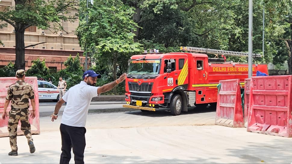 Andhra Woman Dies As Electric Scooter Battery Explodes During Charging | India News Andhra Woman Dies As Electric Scooter Battery Explodes During Charging | India News