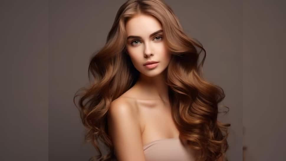 DIY Rosemary Hair Rinse: How To Make An Effective Hair Wash At Home To Boost Hair Growth Naturally | Beauty/Fashion News DIY Rosemary Hair Rinse: How To Make An Effective Hair Wash At Home To Boost Hair Growth Naturally | Beauty/Fashion News