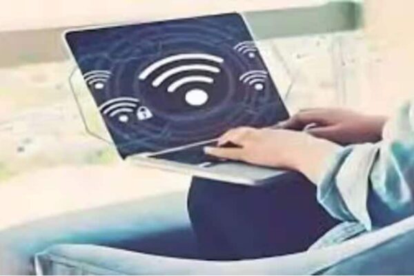 Broadband Subscribers In India Up 3.37% At 974.87 Million In May | Economy News Broadband Subscribers In India Up 3.37% At 974.87 Million In May | Economy News