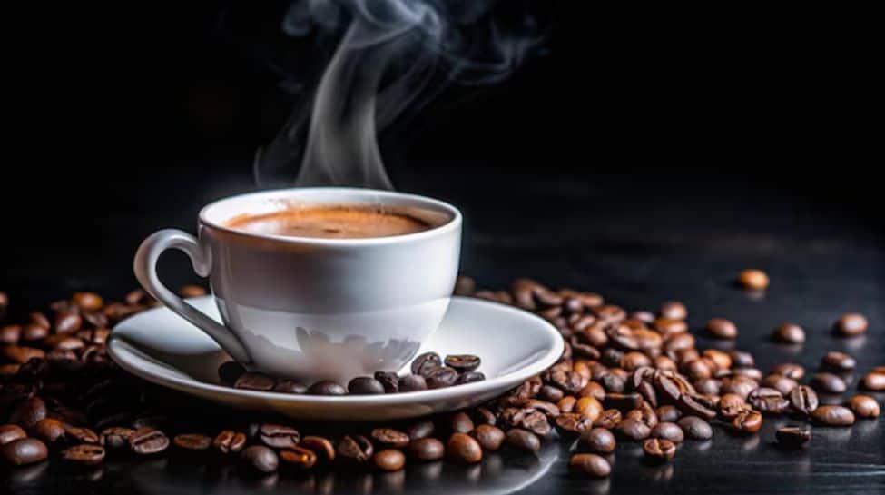 The 3 PM Coffee Habit Might Be Hurting Your Heart – Here’s How | Health News The 3 PM Coffee Habit Might Be Hurting Your Heart – Here’s How | Health News