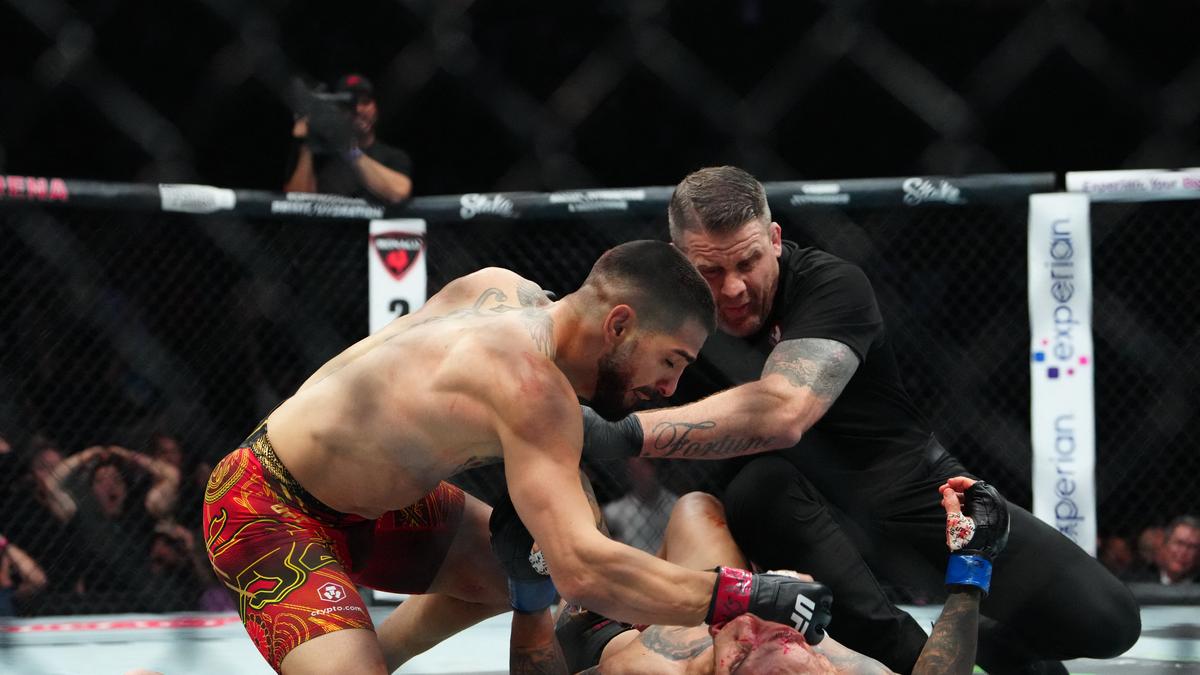 UFC 317: Ilia Topuria knocks out Charles Oliveira to win lightweight title