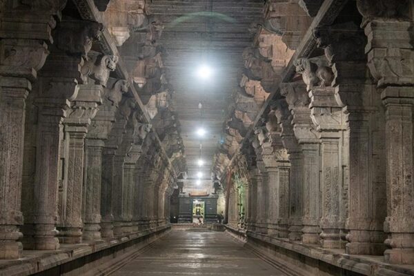 Tracing the history of Kanchipuram through texts and tunes Tracing the history of Kanchipuram through texts and tunes