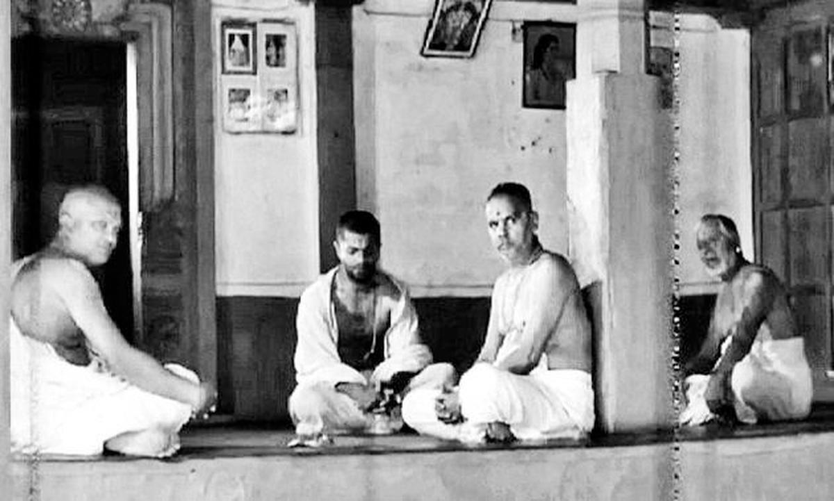 A new book documents Girish Karnad’s cinematic journey A new book documents Girish Karnad’s cinematic journey