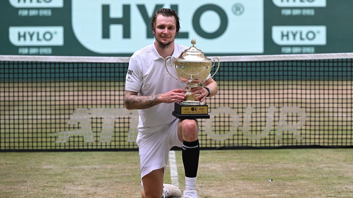Halle Open 2025: Bublik produces masterclass to beat Medvedev in final Halle Open 2025: Bublik produces masterclass to beat Medvedev in final