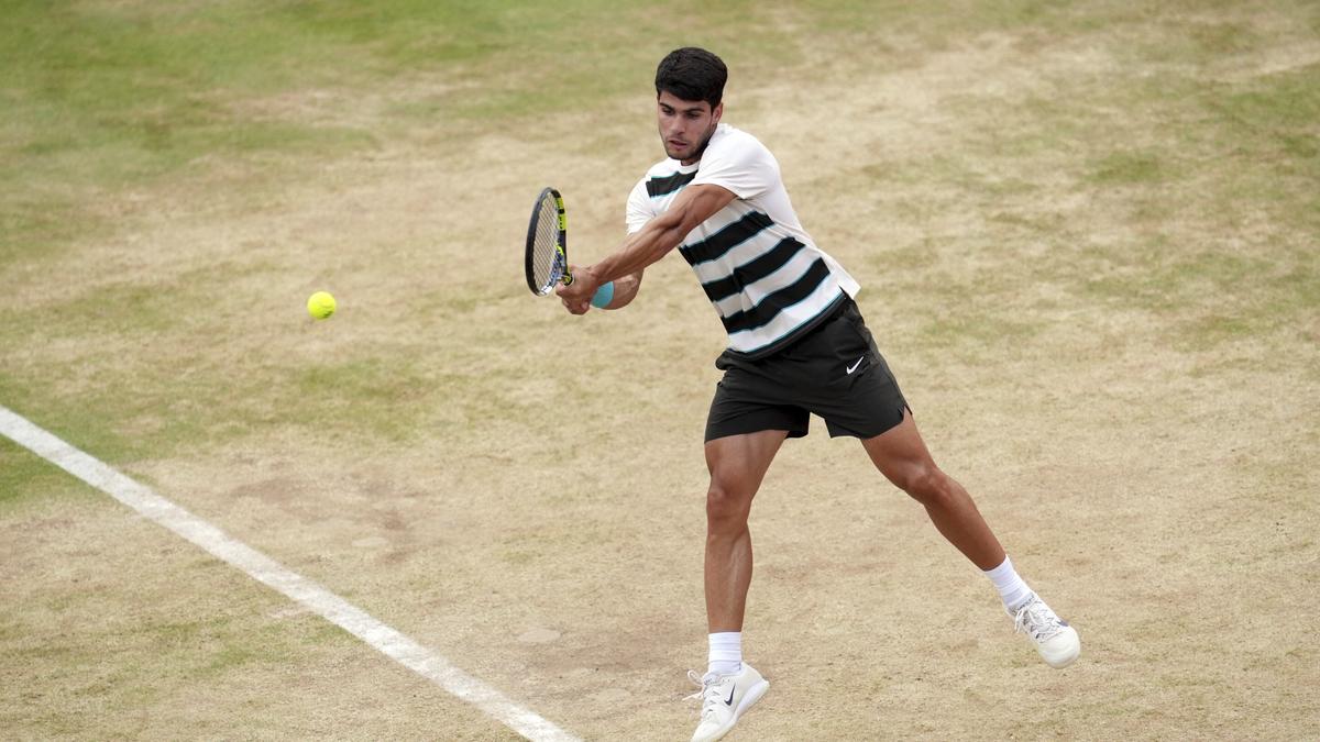 Queen’s Club Championships 2025: Alcaraz cruises past Bautista Agut, Lehecka stuns Draper in semifinals Queen’s Club Championships 2025: Alcaraz cruises past Bautista Agut, Lehecka stuns Draper in semifinals