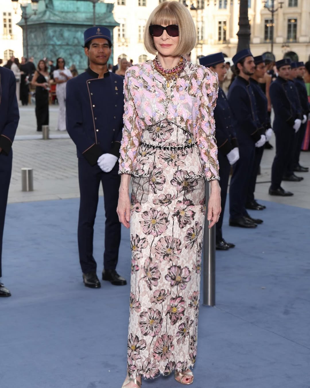 Fashion News: Anna Wintour Steps Down from editor-in-chief at Vogue Magazine After 37-Years Fashion News: Anna Wintour Steps Down from editor-in-chief at Vogue Magazine After 37-Years