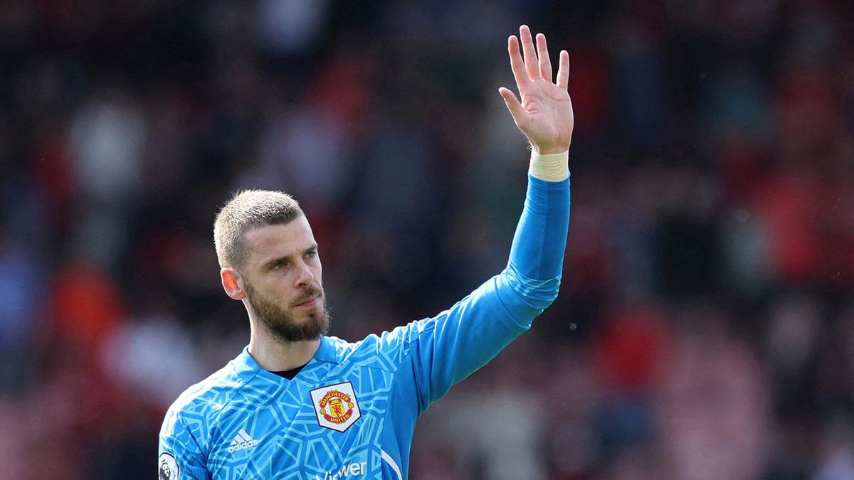 Jonny Evans retires: Where are Manchester United’s last Premier League title-winning side’s active players Jonny Evans retires: Where are Manchester United’s last Premier League title-winning side’s active players