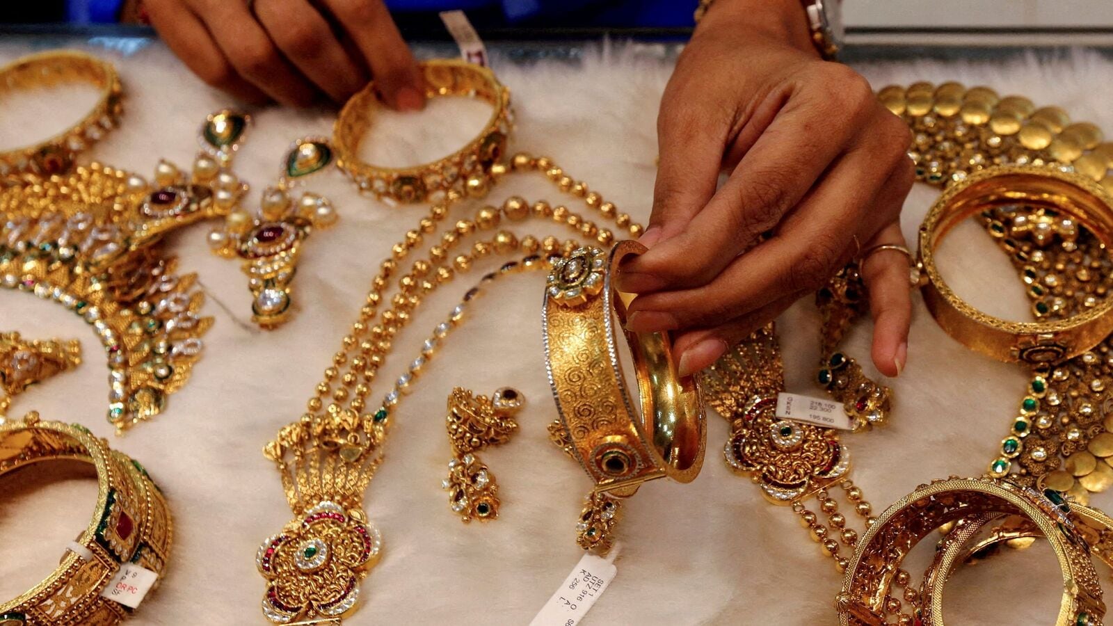 Gold prices today in your city: Check prices in Mumbai, Bengaluru, Chennai, Hyderabad, New Delhi and Kolkata on June 21