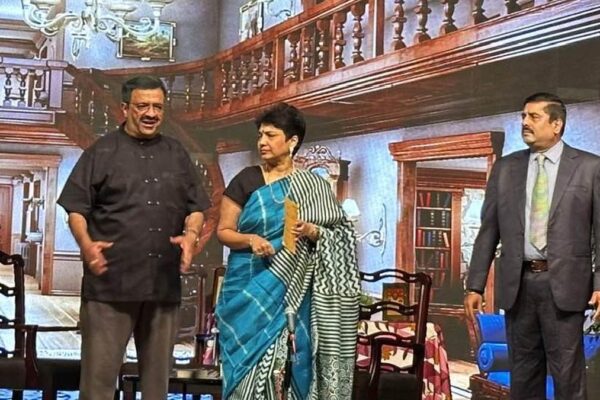 Golden jubilee show of the Tamil play Ragasyam Parama Ragasyam staged Golden jubilee show of the Tamil play Ragasyam Parama Ragasyam staged
