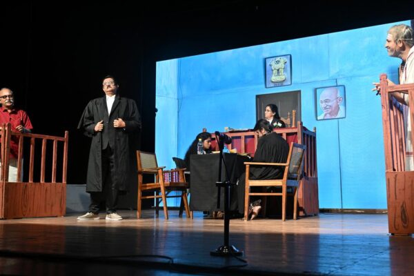 The Tamil play Kalavu Neekkiya Padalam showcases the battle between ethics and law The Tamil play Kalavu Neekkiya Padalam showcases the battle between ethics and law
