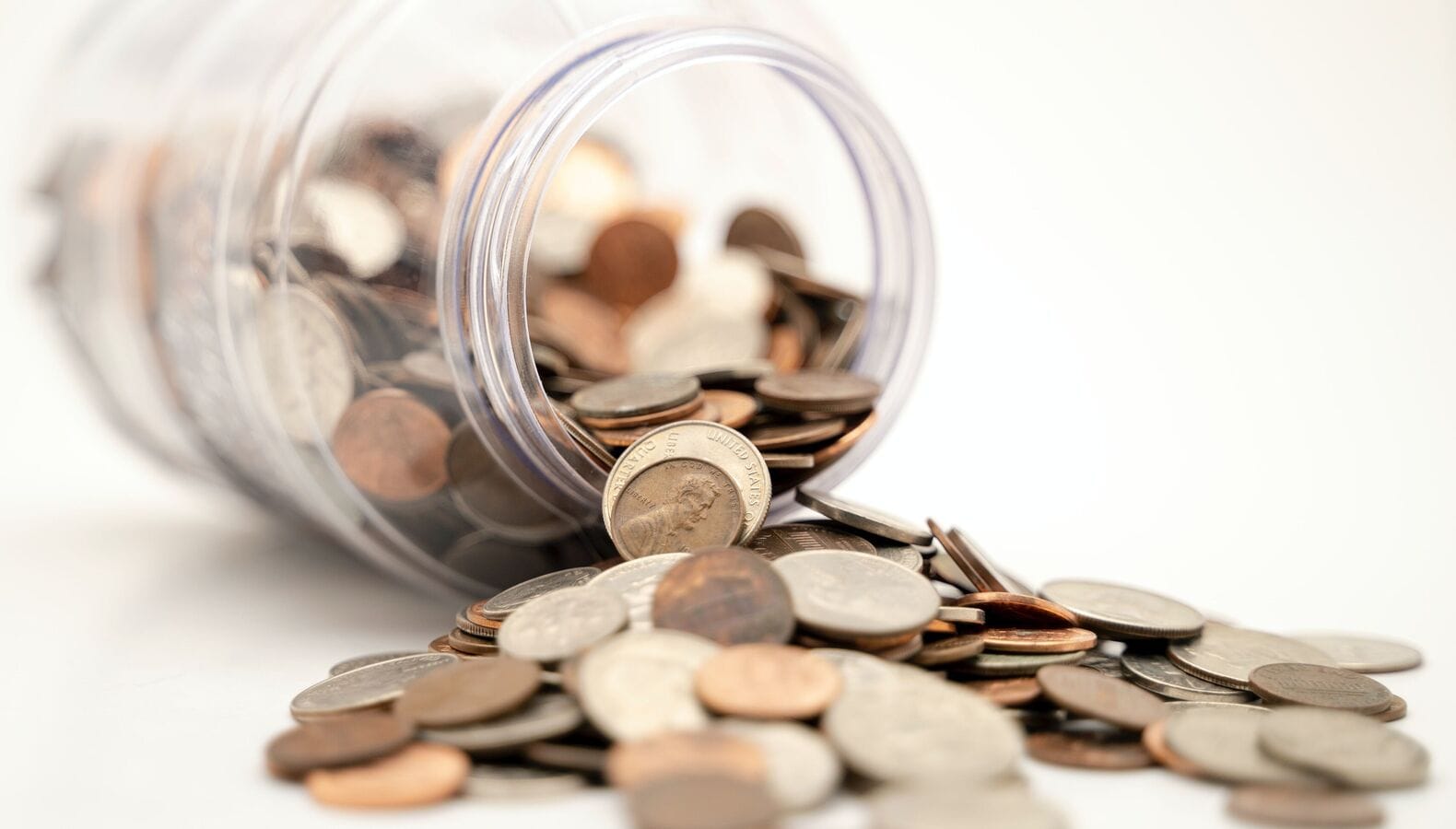 With interest rates on a decline, you can get personal loan at THESE rates. But only if… With interest rates on a decline, you can get personal loan at THESE rates. But only if…