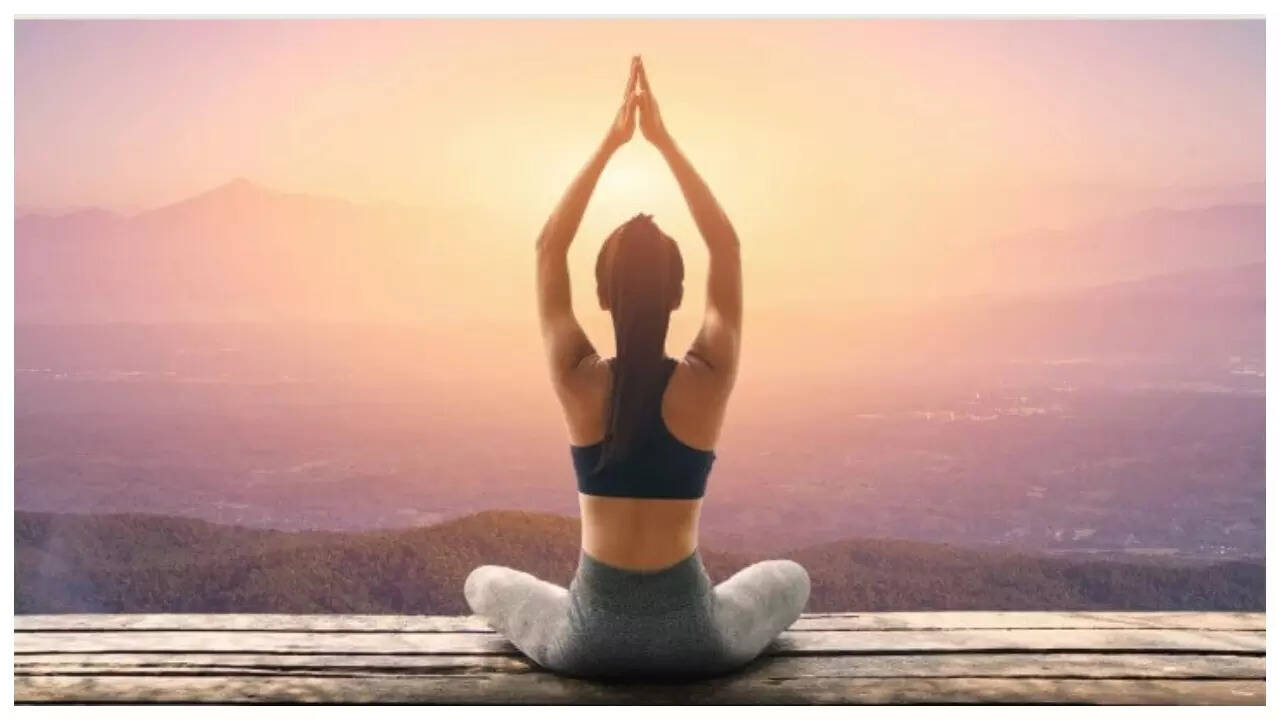 7 Yoga asanas that burn maximum calories 7 Yoga asanas that burn maximum calories