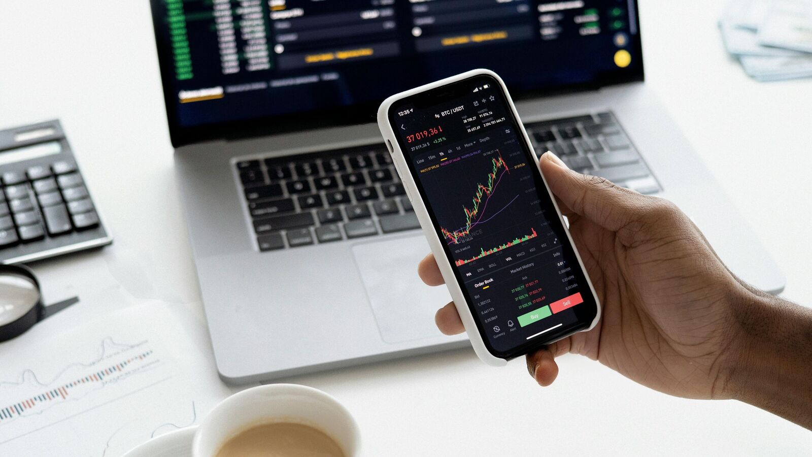 Aditya Birla Lifestyle Brands share price falls 4% after listing. Do you own? Aditya Birla Lifestyle Brands share price falls 4% after listing. Do you own?