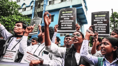 Kolkata college told to expel gang-rape accused; probe zeroes in on 17 students | India News Kolkata college told to expel gang-rape accused; probe zeroes in on 17 students | India News