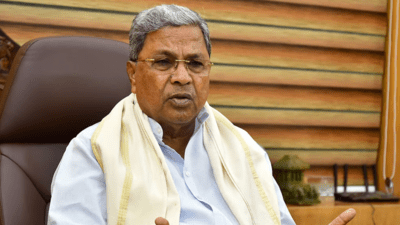 ‘Won’t ignore Covid vaccine concerns’: Karnataka CM Siddaramaiah orders probe as over 20 die of heart attacks in Hassan; sets 10-day deadline | India News ‘Won’t ignore Covid vaccine concerns’: Karnataka CM Siddaramaiah orders probe as over 20 die of heart attacks in Hassan; sets 10-day deadline | India News