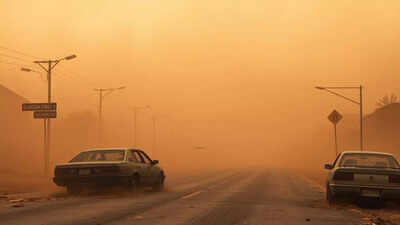 Las Vegas dust storm triggers chaos: Power lines down; 27,000 hit by outage