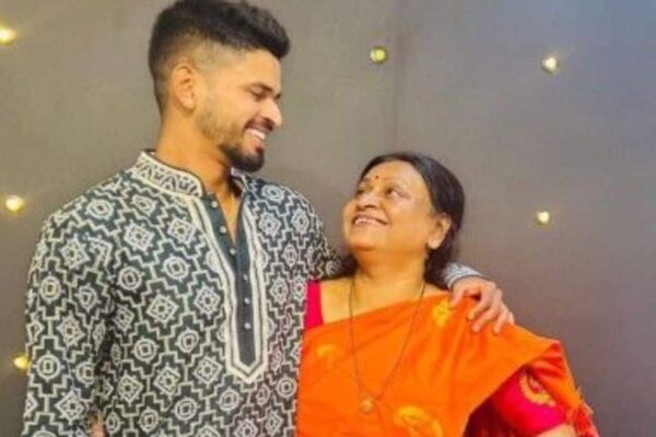 Shreyas Iyer’s Wholesome Moment With Mother Goes Viral As Test Team Exclusion Sparks Debate – Watch | Cricket News