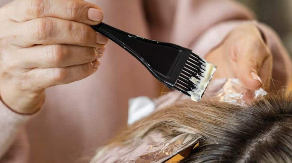 Why Millennials Are Switching To Henna Creams For Scalp-Safe Hair Colour? | Beauty/Fashion News Why Millennials Are Switching To Henna Creams For Scalp-Safe Hair Colour? | Beauty/Fashion News