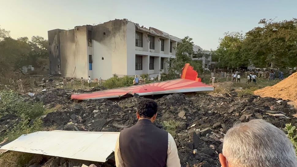 Air India Denies Allegations Of Forcing AI 171 Crash Victims’ Families To Disclose Financial Dependency | Mobility News Air India Denies Allegations Of Forcing AI 171 Crash Victims’ Families To Disclose Financial Dependency | Mobility News