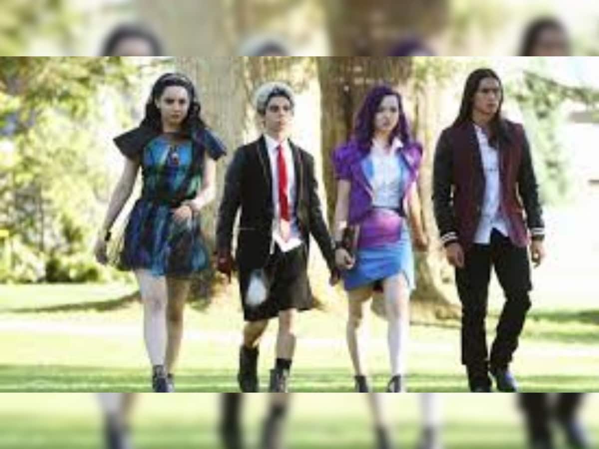 Descendants Cast Remembers Co-Star Cameron Boyce On His 6th Death Anniversary Descendants Cast Remembers Co-Star Cameron Boyce On His 6th Death Anniversary