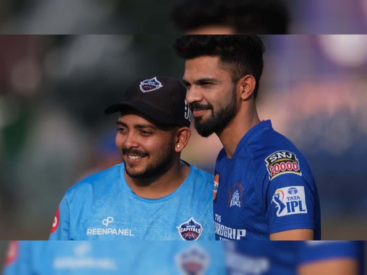 Prithvi Shaw Makes BIG Move, Set To Play With Ruturaj Gaikwad For This Team After Leaving Mumbai Prithvi Shaw Makes BIG Move, Set To Play With Ruturaj Gaikwad For This Team After Leaving Mumbai