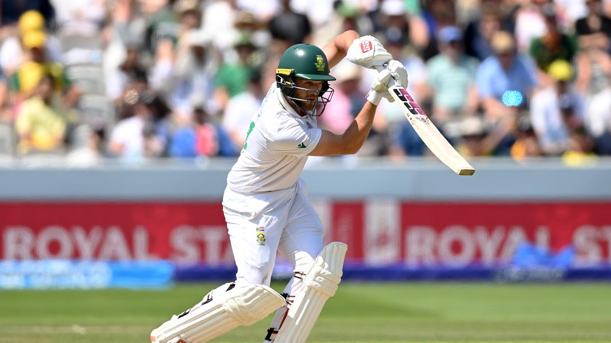 ZIM vs SA, 1st Test: Mulder scores 147 as South Africa sets Zimbabwe 537 for victory ZIM vs SA, 1st Test: Mulder scores 147 as South Africa sets Zimbabwe 537 for victory