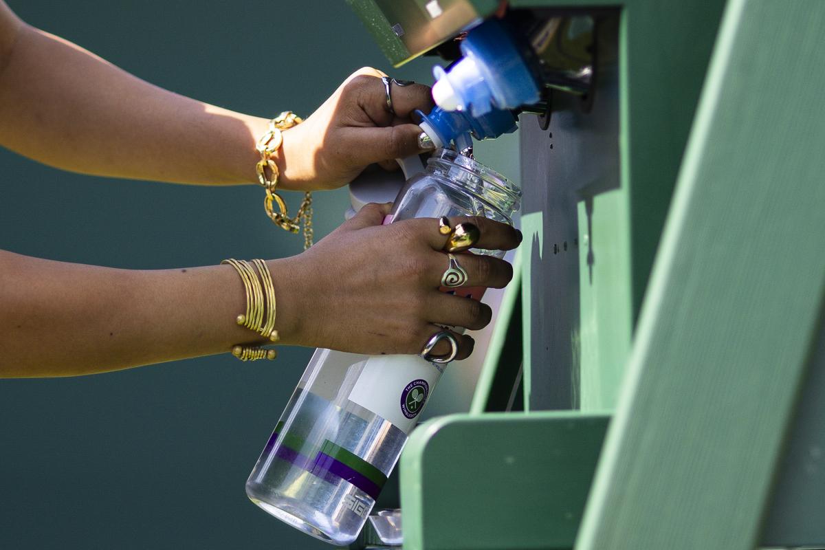 Wimbledon 2025: Unforgiving heat puts fans under the pump on hottest opening day in Championship history Wimbledon 2025: Unforgiving heat puts fans under the pump on hottest opening day in Championship history