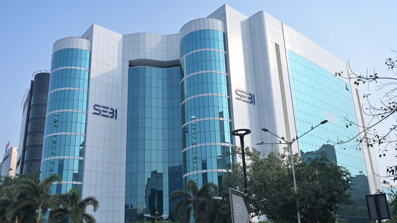 SEBI Jane Street scandal: How retail investors can protect themselves – 5 key insights SEBI Jane Street scandal: How retail investors can protect themselves – 5 key insights