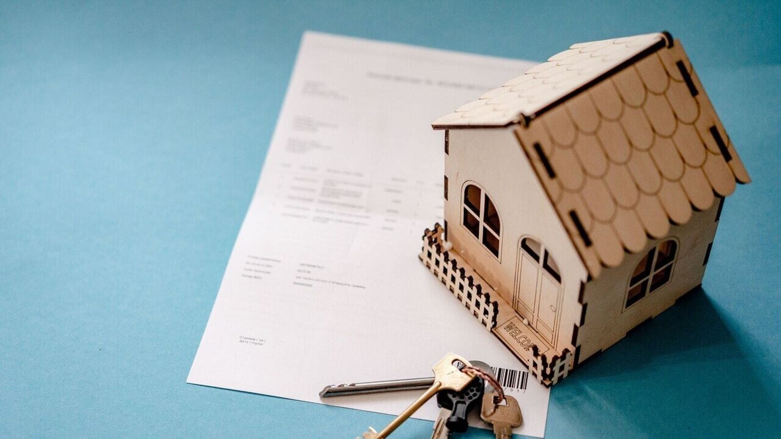 How can NRIs secure their estate across India and UAE? How can NRIs secure their estate across India and UAE?