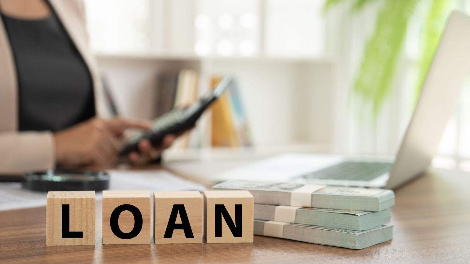 Fintechs disburse 11 crore personal loans in FY25 amid growing defaults: Report Fintechs disburse 11 crore personal loans in FY25 amid growing defaults: Report